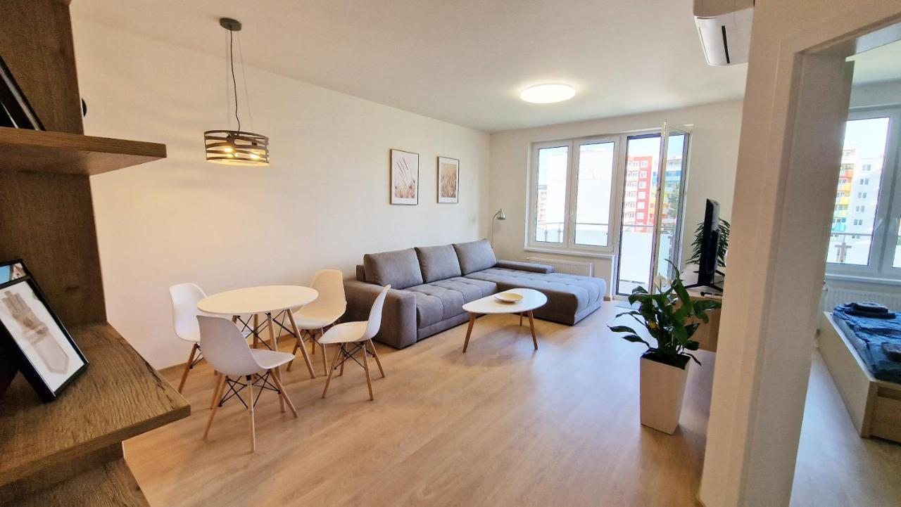 Luxo 2 Room Apartments By Bratislavatrip Luaran gambar
